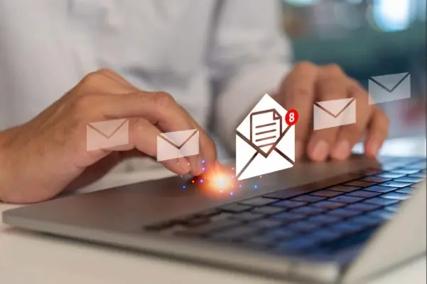 30 ejemplos de correos electrónicos en 2026
