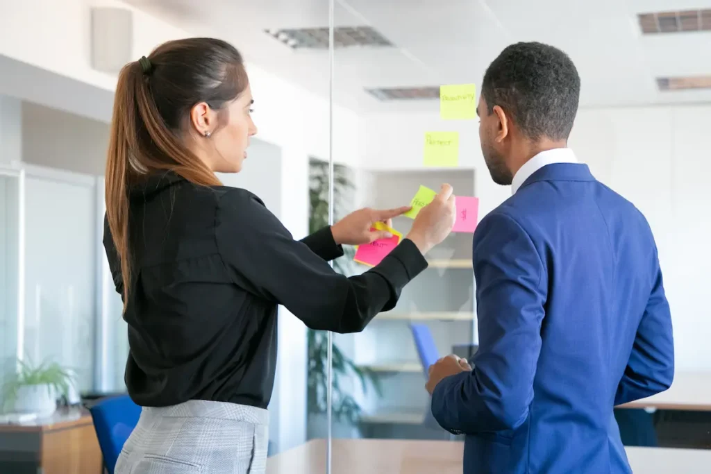 Redefinición estratégica en la evolución de marca empresarial