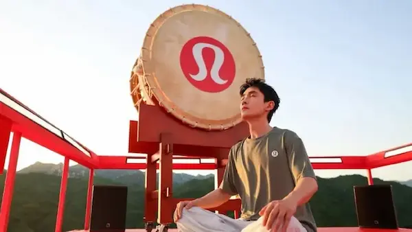Crisis de marca ejemplos recientes Lululemon y la controversia cultural en China